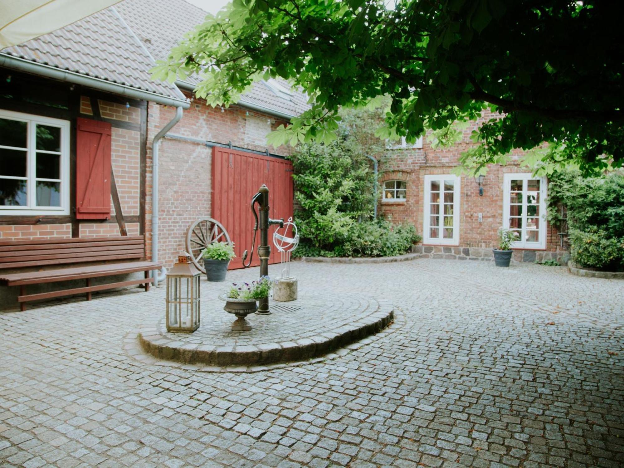 Landhaus Alte Schmiede 니에메크 외부 사진